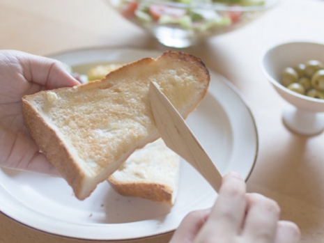 スタジオユタカ 木のバターナイフ