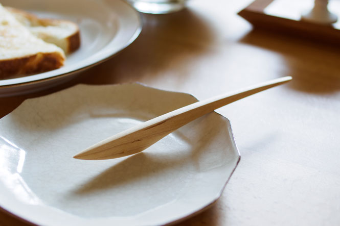 スタジオユタカ　木のバターナイフ　メープル