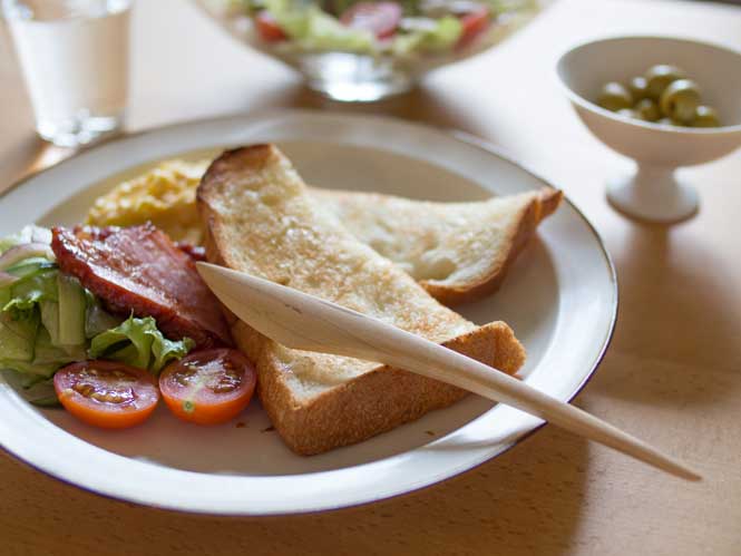 木のバターナイフ